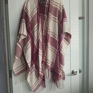Banana Republic Cashmere Blend Wrap in Mariana Plaid One Size Fits All